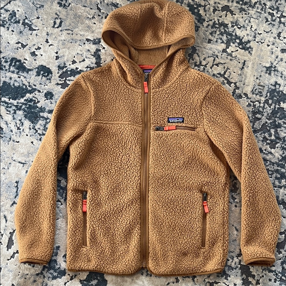 Woman’s retro fleece pile hoodie